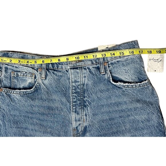 WE The FREE PEOPLE NWT Tapered Baggy Boyfriend High Rise Jeans Sz 31 Distressed - Picture 10 of 15